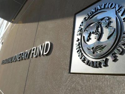 IMF预计今年全球经济增长3.0%上调中国经济增长预期