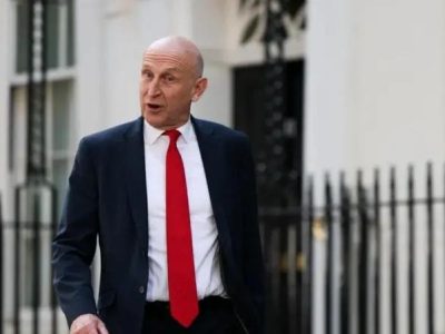 英国新任首相伯纳姆任命多名内阁成员