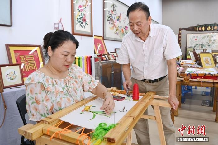 漳绣：丝承文脉针织古韵