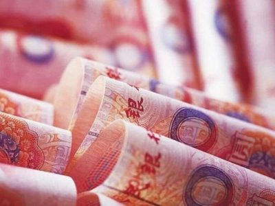 中国上半年财政收入同比增4.7%