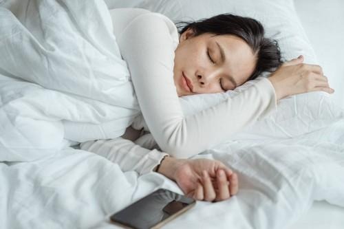 研究：睡眠不足会导致体重增加