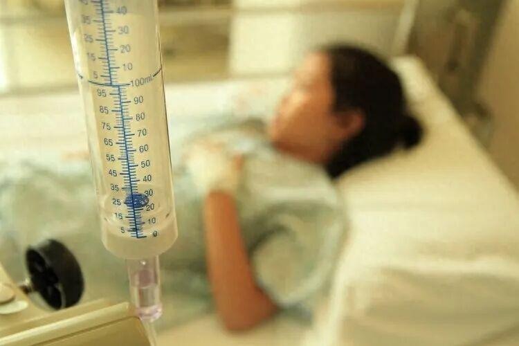 陕西一女子，嘴角长了小水泡后脑死亡！医生：这不是上火