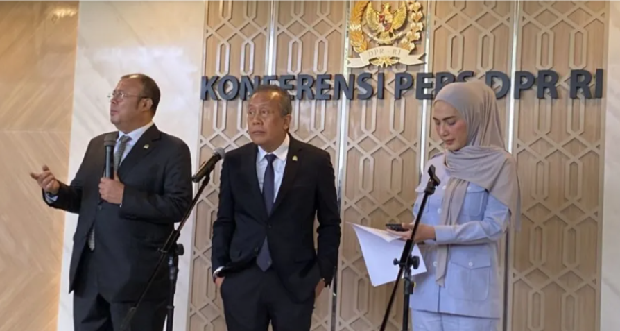 印尼国会将加速审议《就业法案》