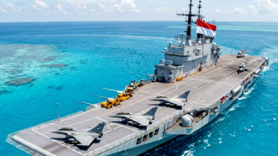 海军准备将楠榜海军基地作为加里波第号航空母舰基地