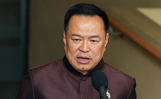 泰国暖武里府行政组织主席遭枪击身亡行凶者记者会画面引巨大不满，泰总理发声斥责